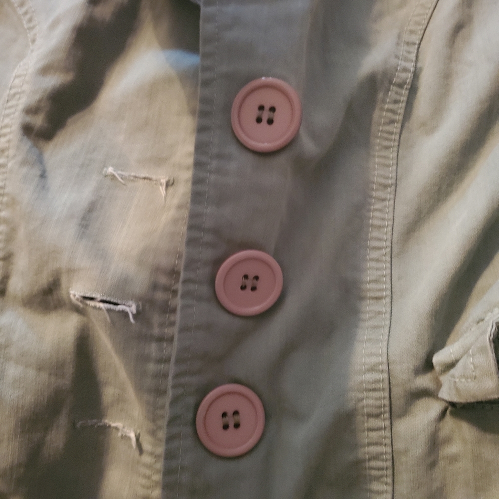 Blazer - Picture 5 of 9